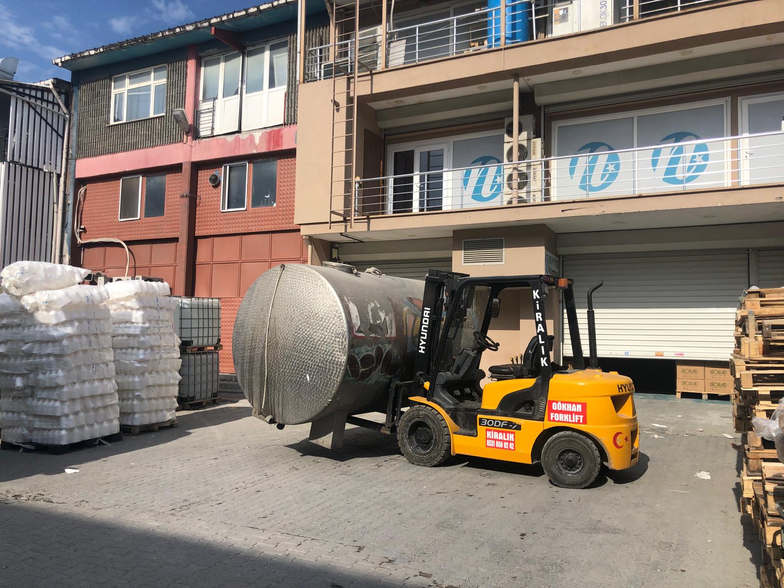 Depo içi forklift